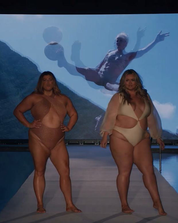 Sisters Hunter and Michaela McGrady Walk Together in SI Swimsuit Miami Beach Runway Show